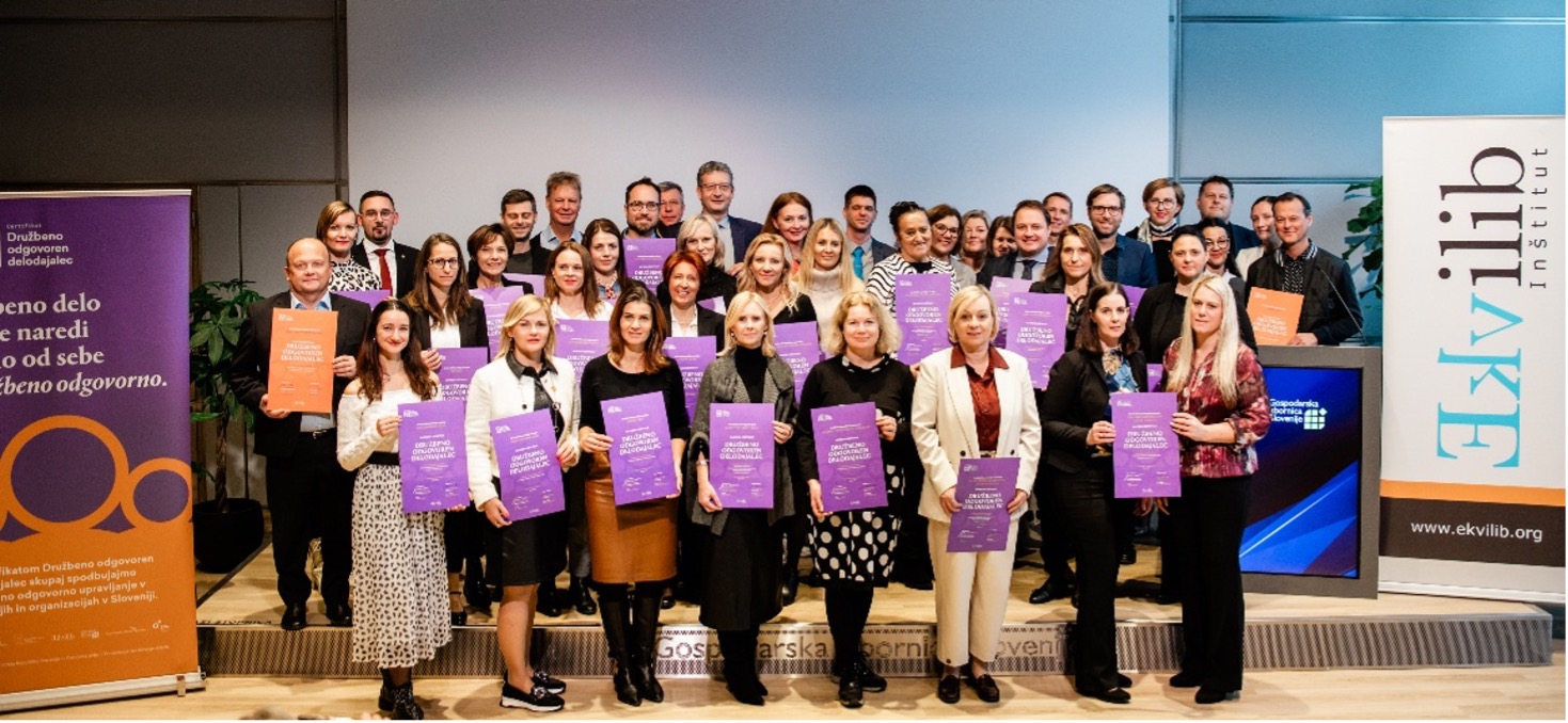 Prejemniki certifikatov DOD z dne 27.11.2024 na Gospodarski zbornici Slovenije v Ljubljani. 